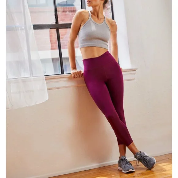 🎉LAST CHANCE🎉 NWT FP Movement Wrap Lose Control Legging / Acai - Picture 2 of 5